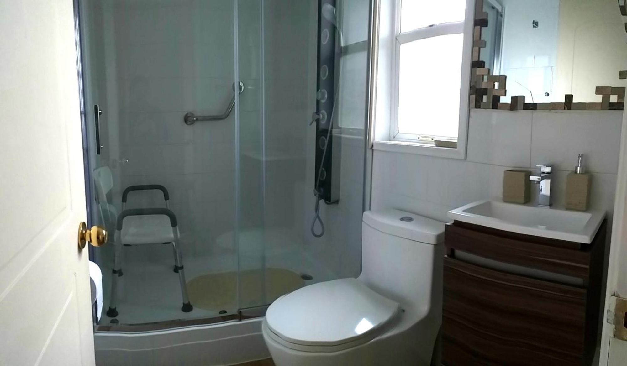 Habitac Privada Bed N Bkf Patagonia Norte - Puerto Varas Homestay - Bnb Plus Rum bild